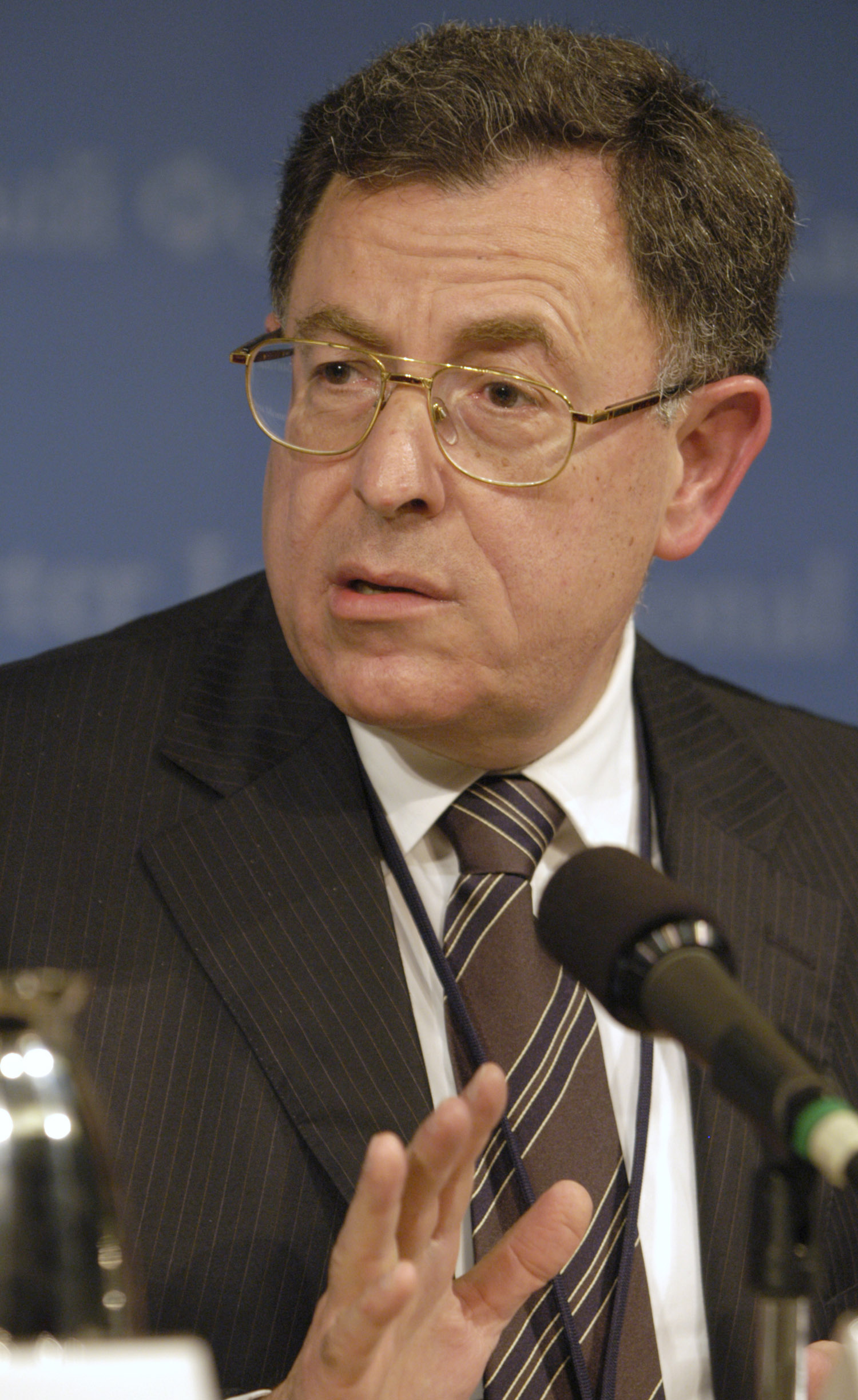 Fouad Siniora photo