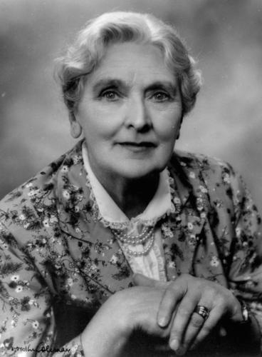 Sybil Thorndike photo