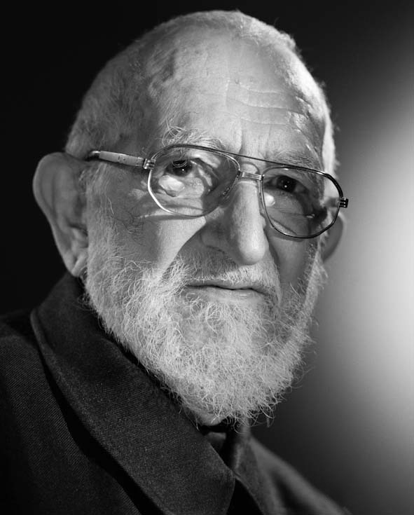 Abbé Pierre photo