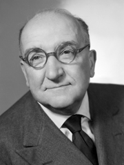 Adone Zoli photo