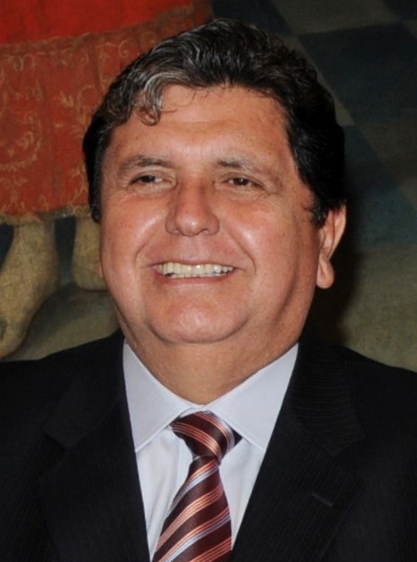 Alan García Pérez photo