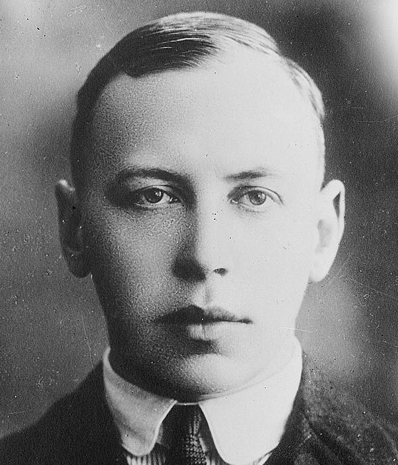 Alfred Noyes photo