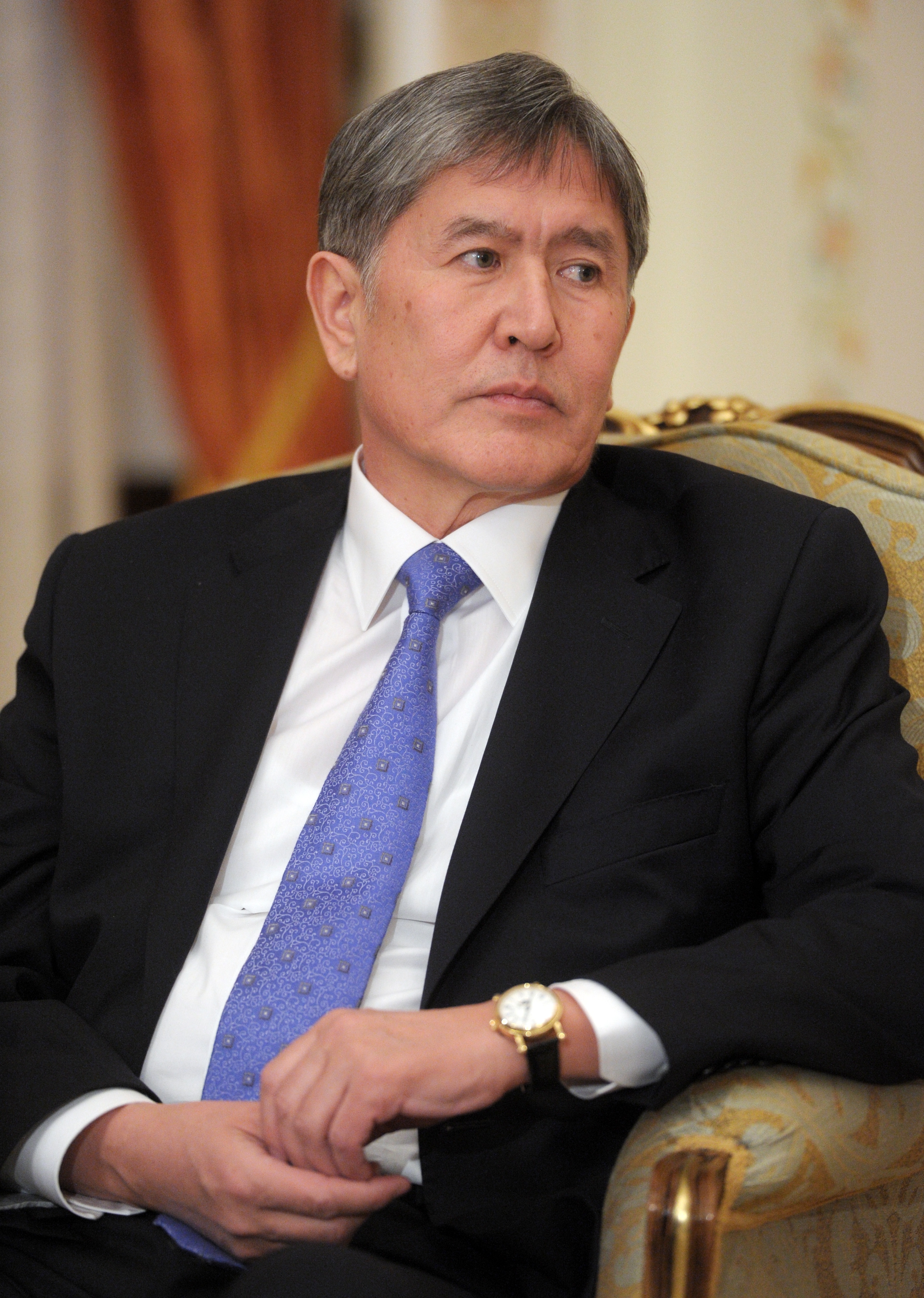 Almazbek Atambayev photo