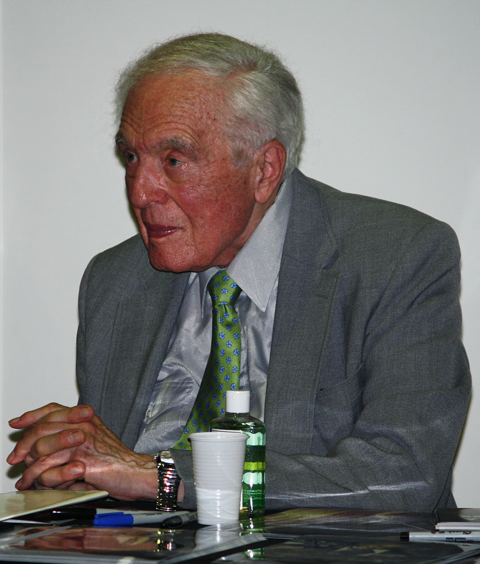 Angus Scrimm photo