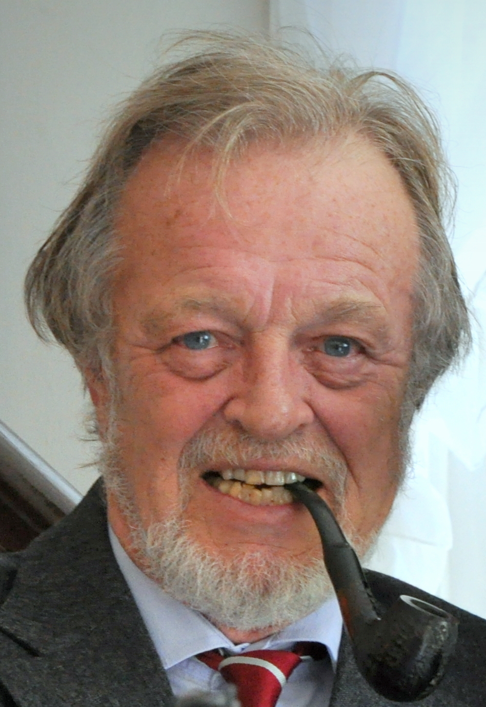 Bernard Cornwell photo