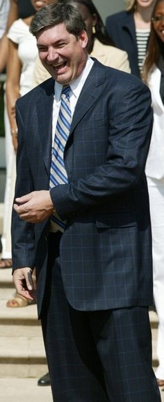 Bill Laimbeer photo