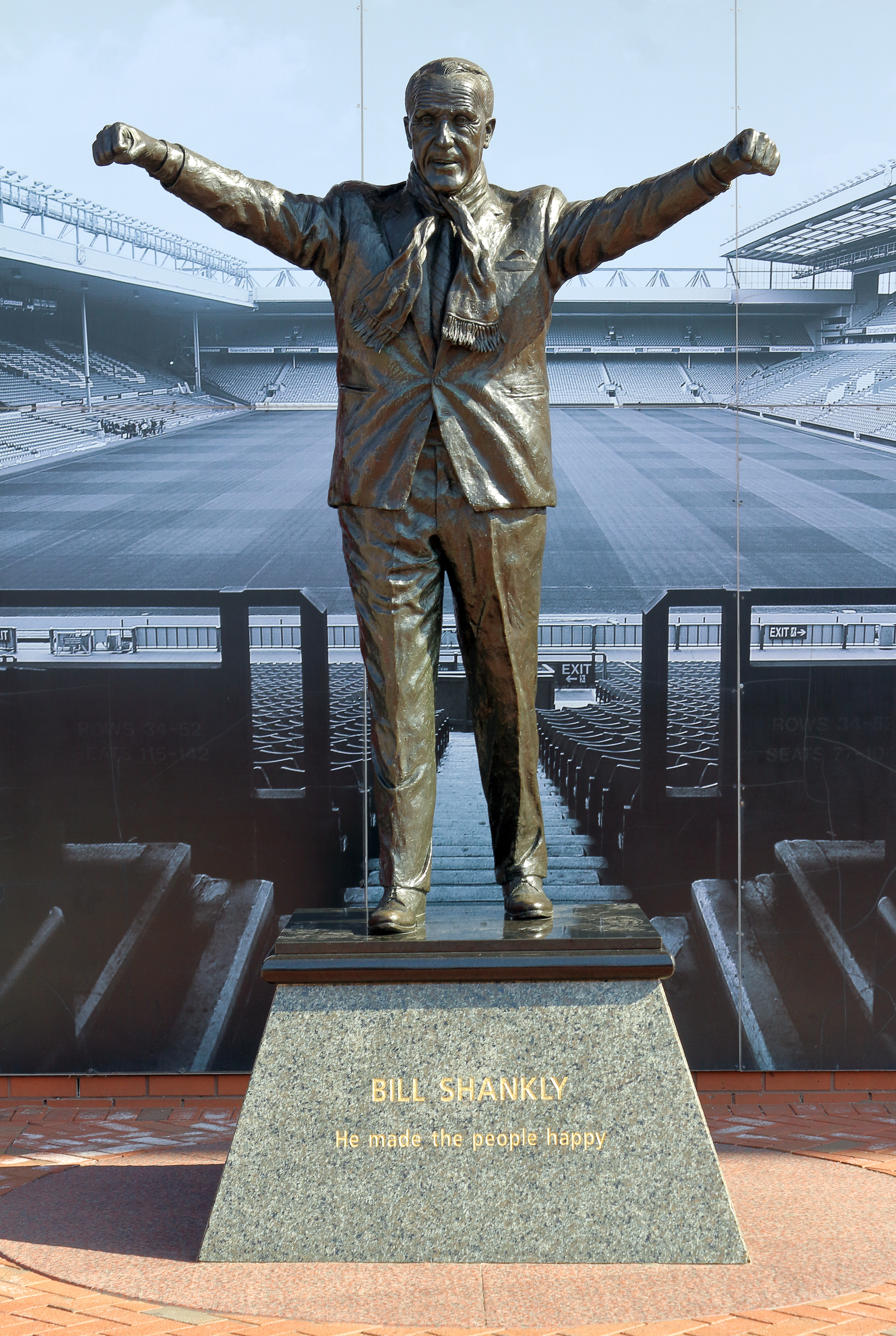 Bill Shankly photo