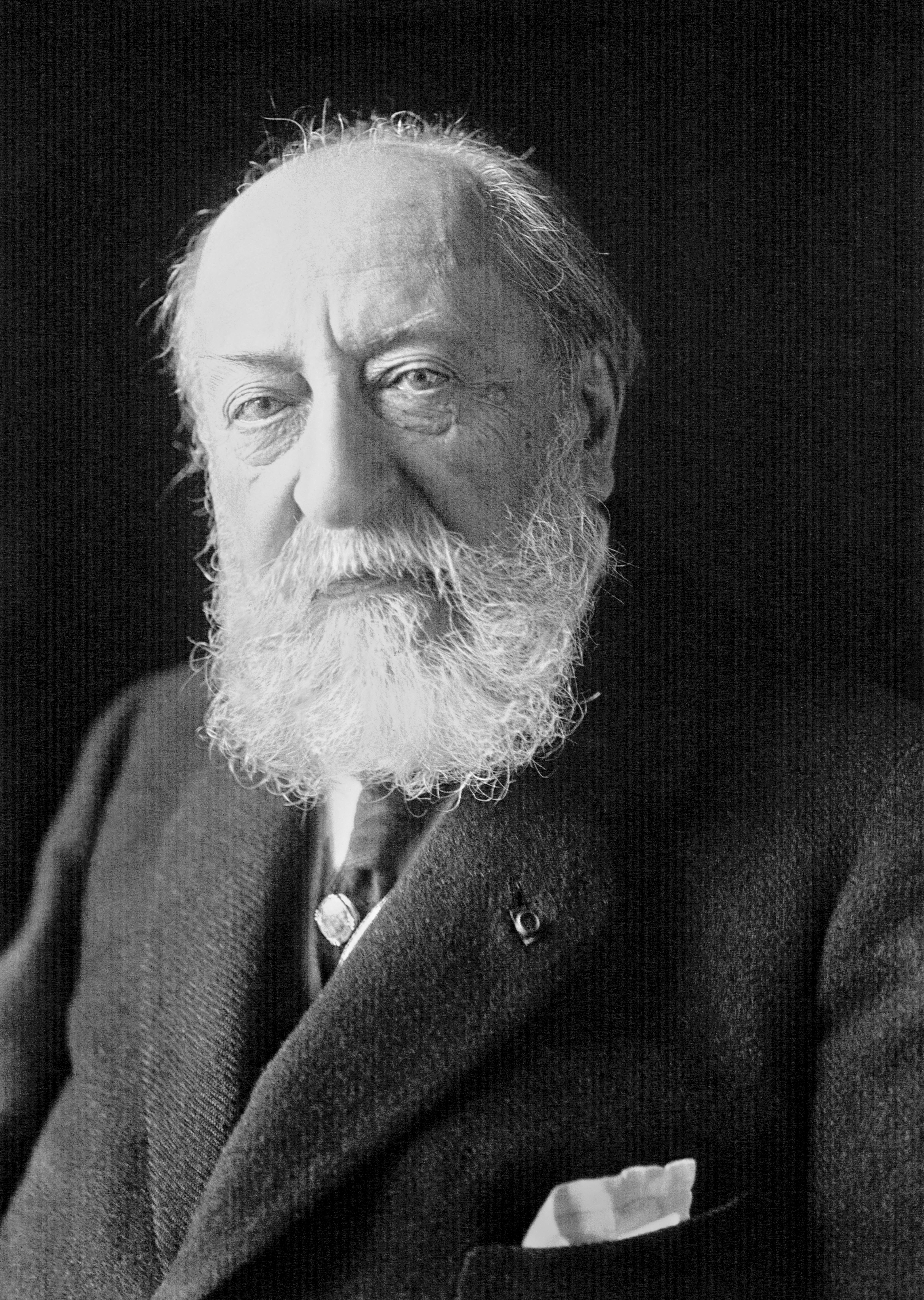Camille Saint-Saëns photo