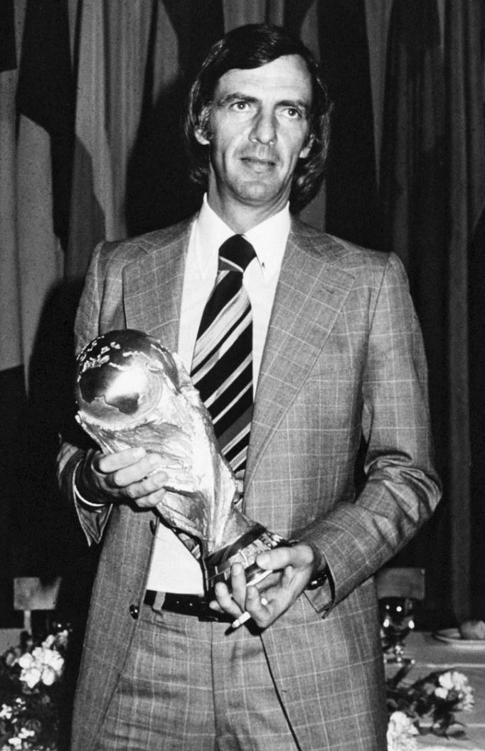 César Luis Menotti photo