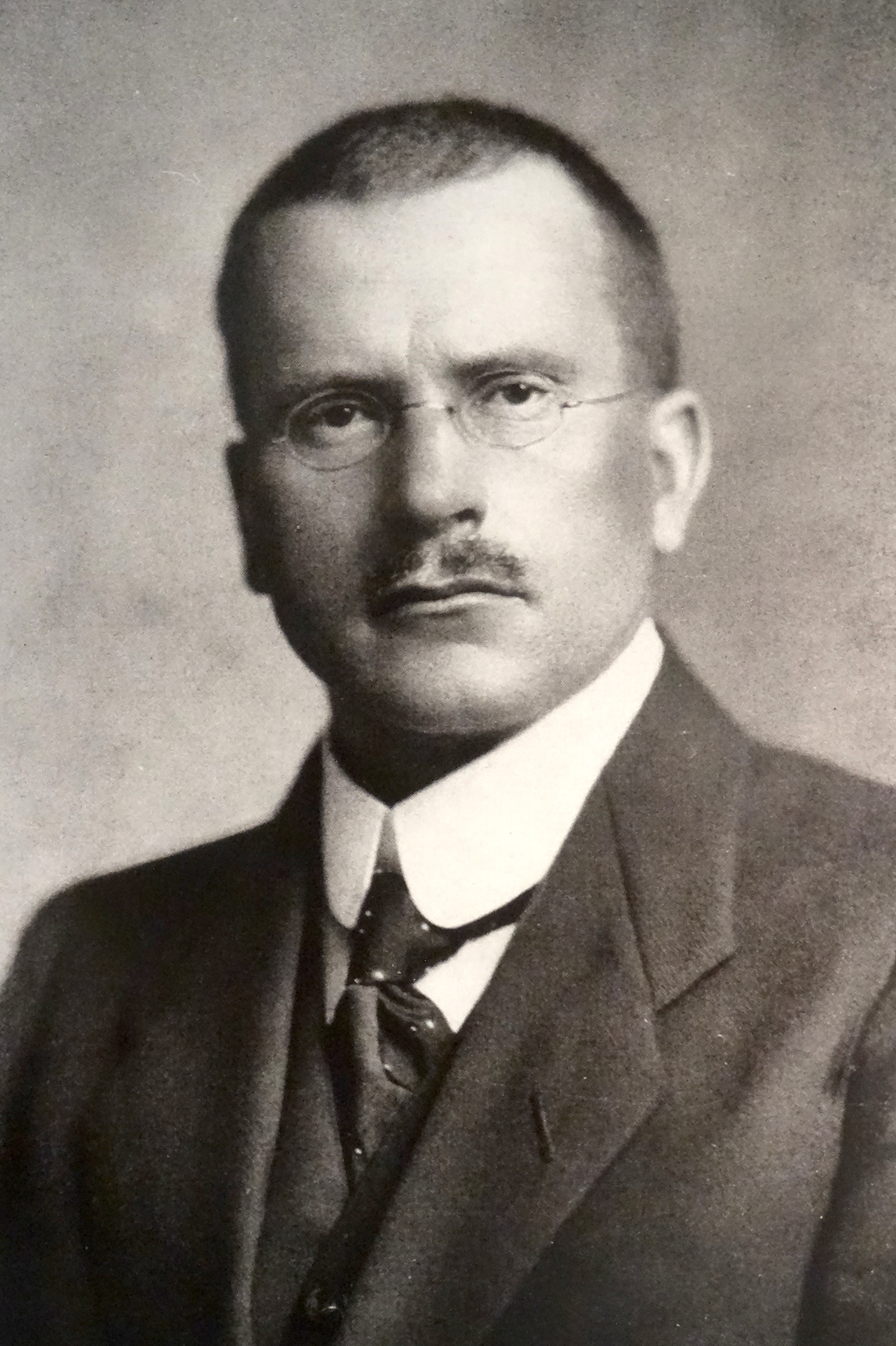 Carl Gustav Jung photo