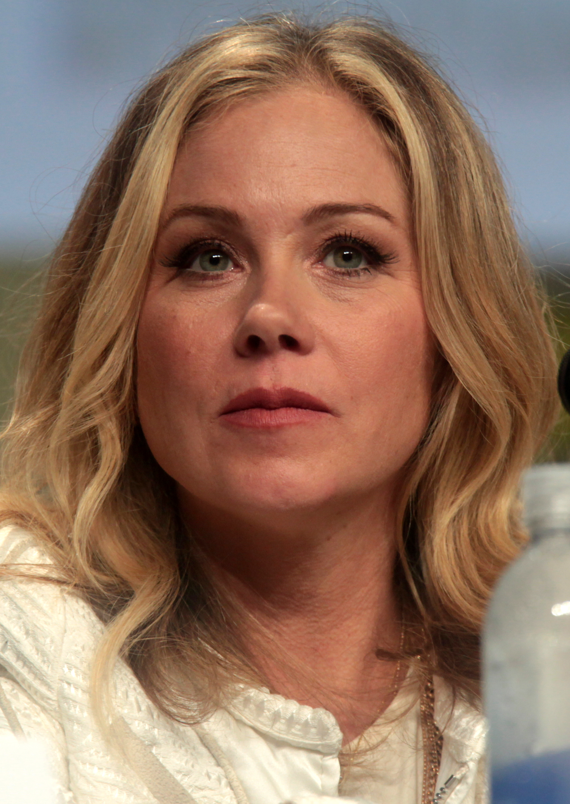 Christina Applegate photo