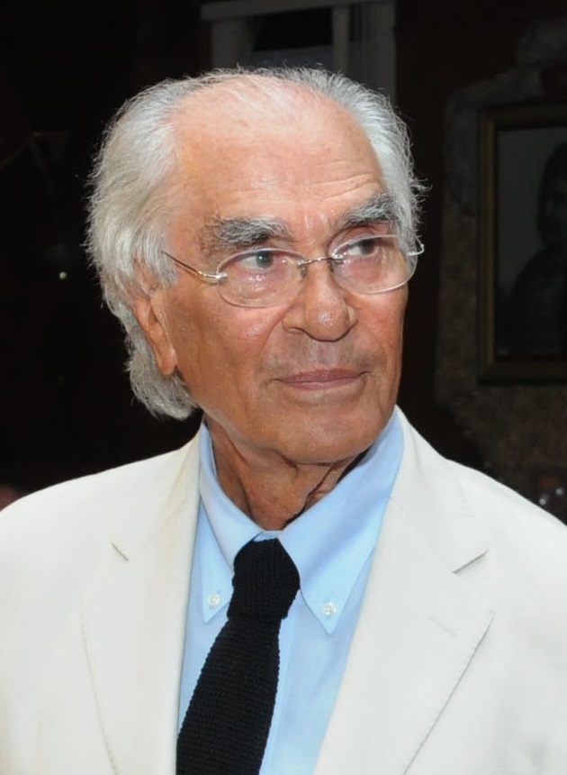 Christos Yannaras photo