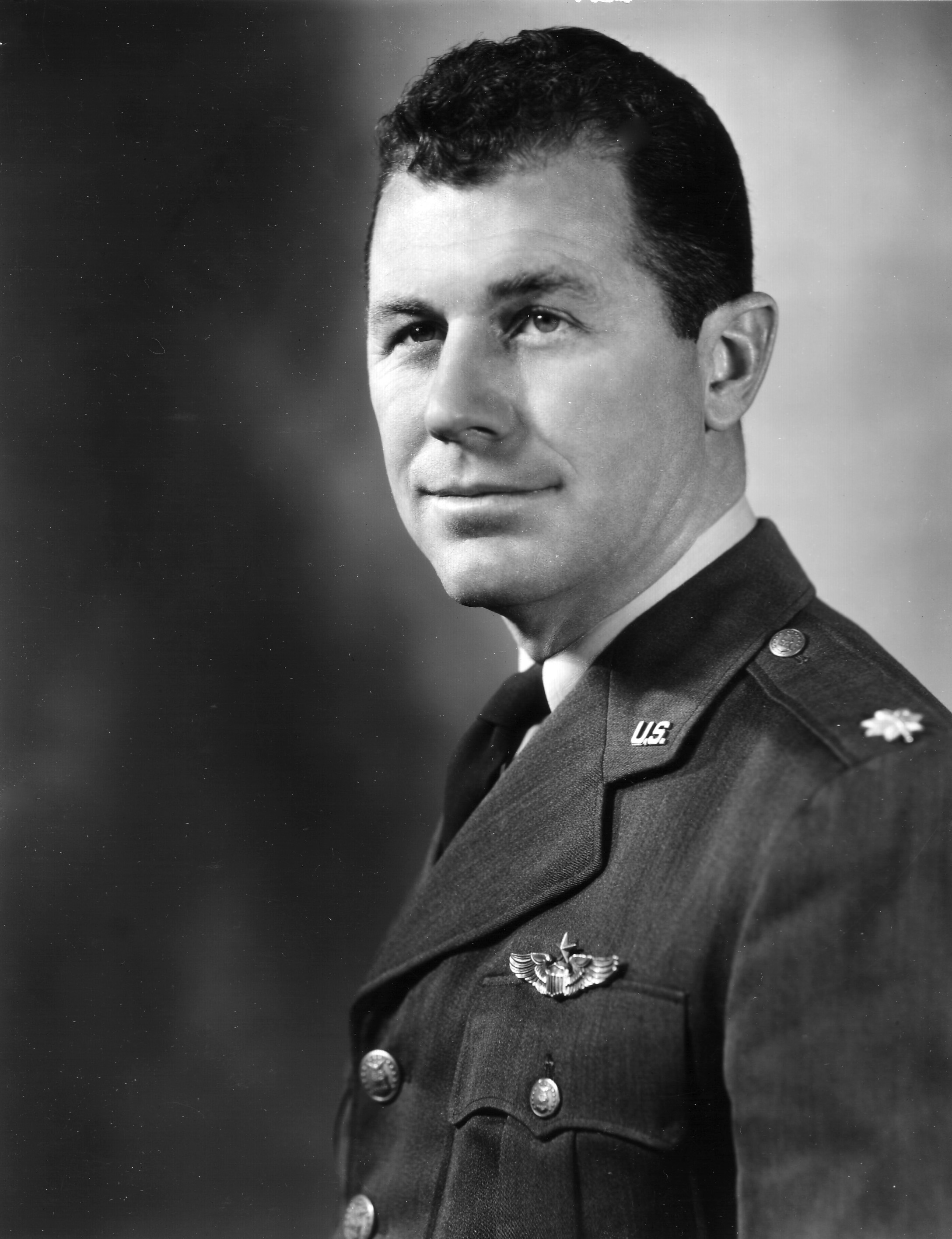 Charles Elwood Yeager photo