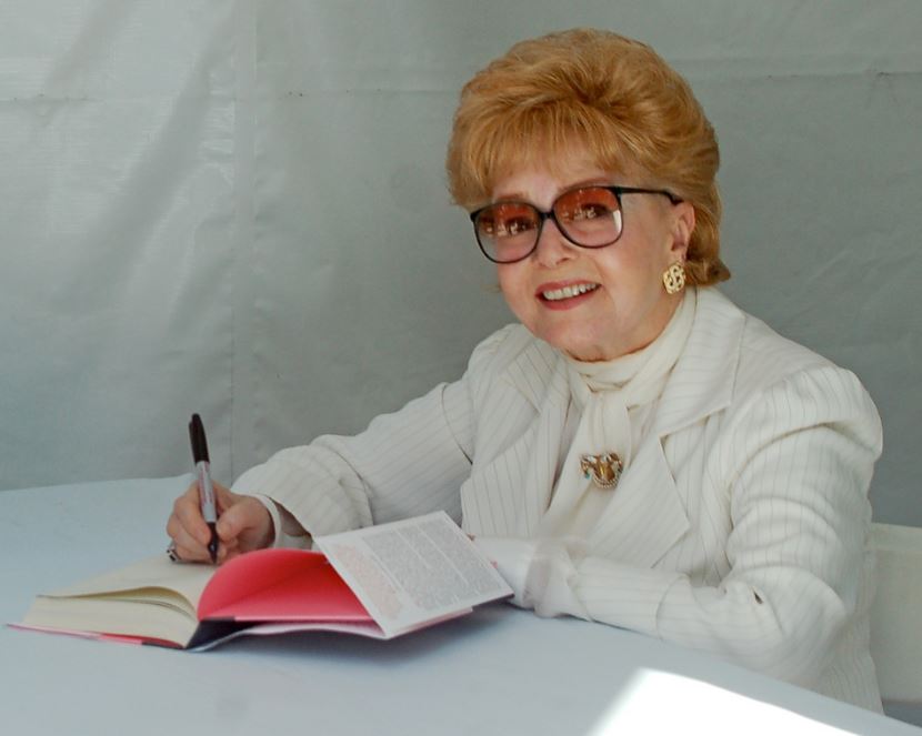 Debbie Reynolds photo