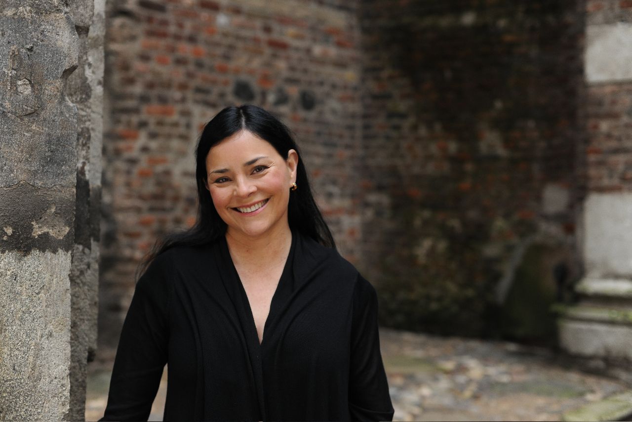 Diana Gabaldon photo