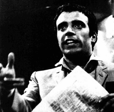 Enrico Montesano photo