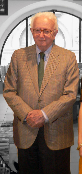 Enzo Biagi photo