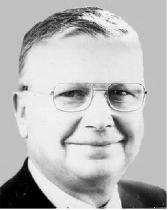 Eugene Stoner photo