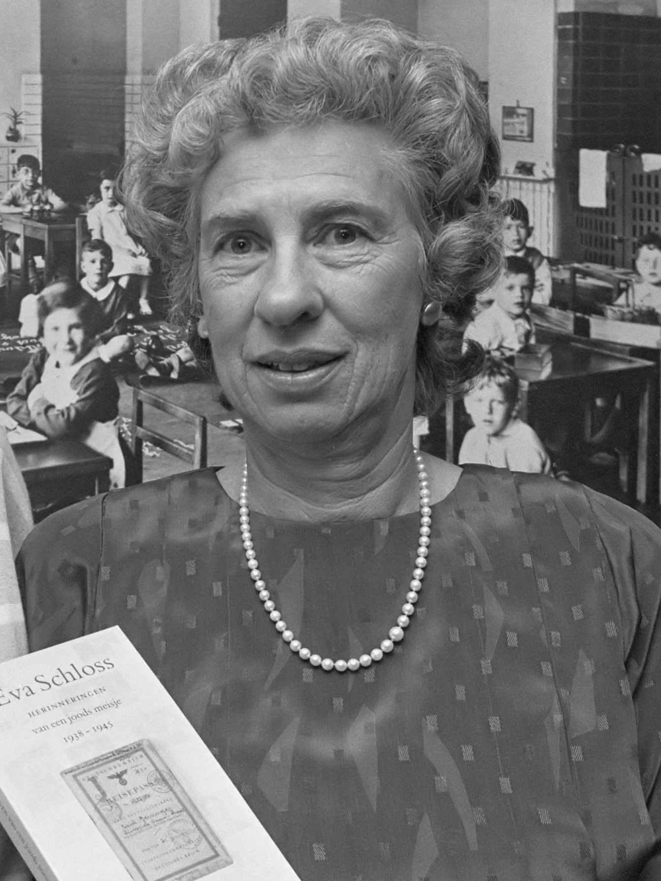 Eva Schloss photo