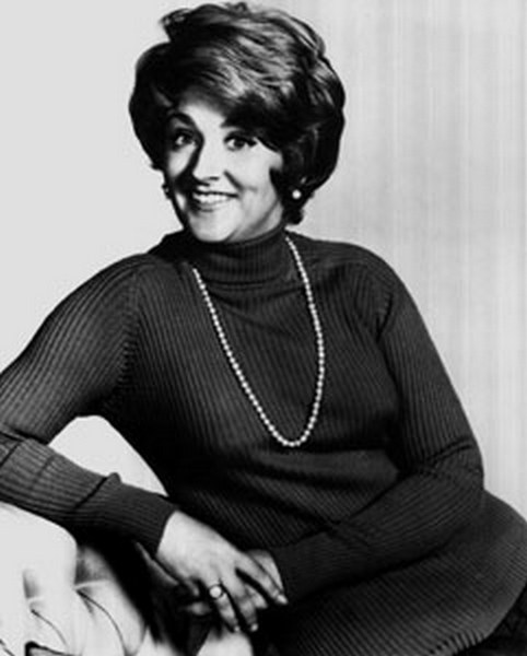 Fannie Flagg photo
