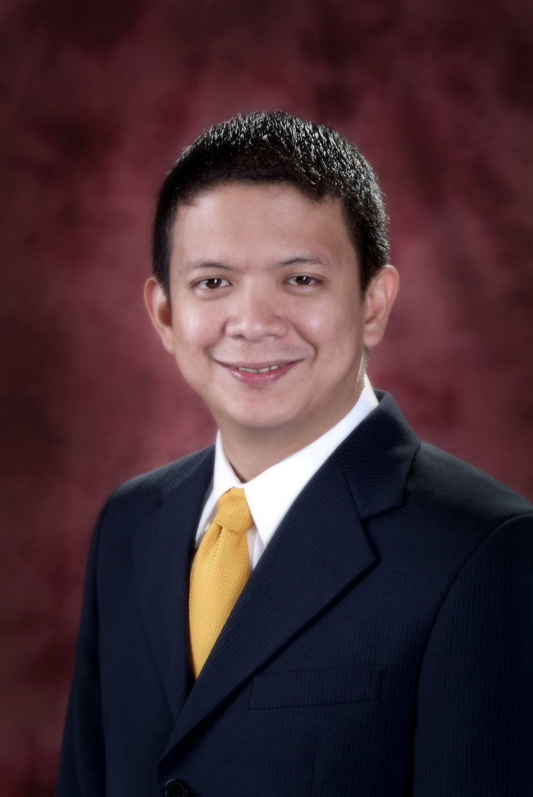 Francis Escudero photo