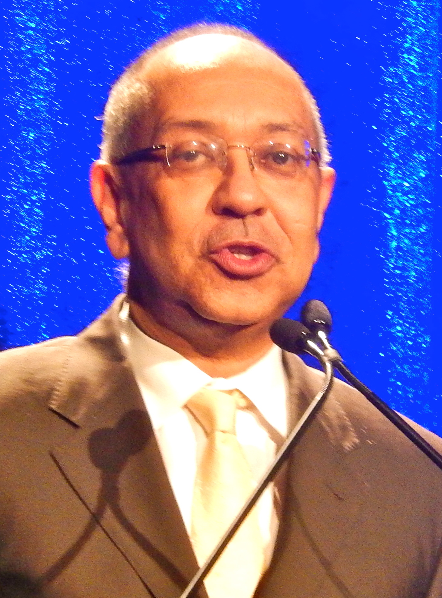 George C. Wolfe photo
