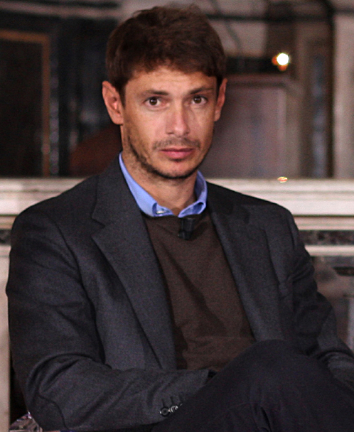 Giorgio Pasotti photo