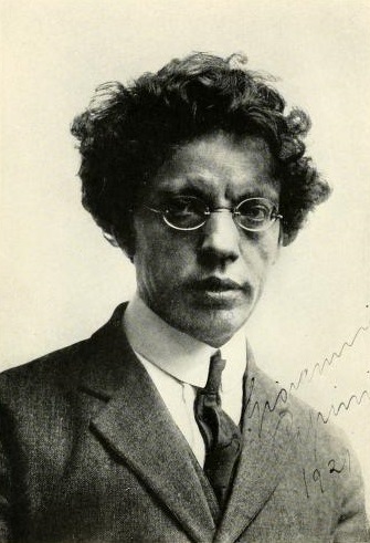 Giovanni Papini photo