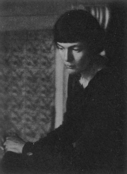 Hilda Doolitle photo
