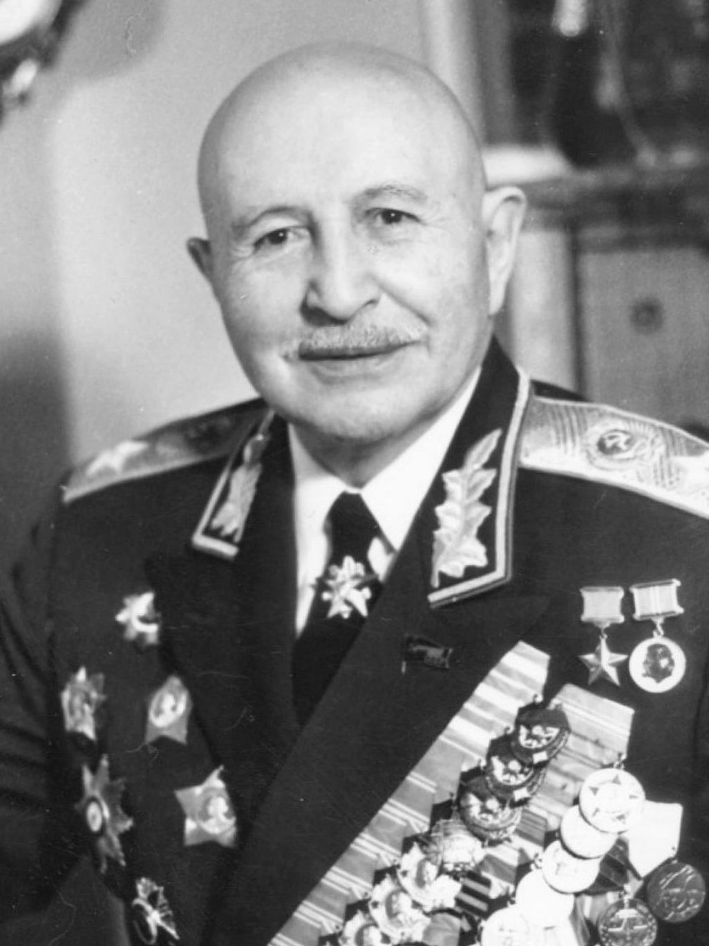 Ovanes Chačaturovič Bagramjan photo