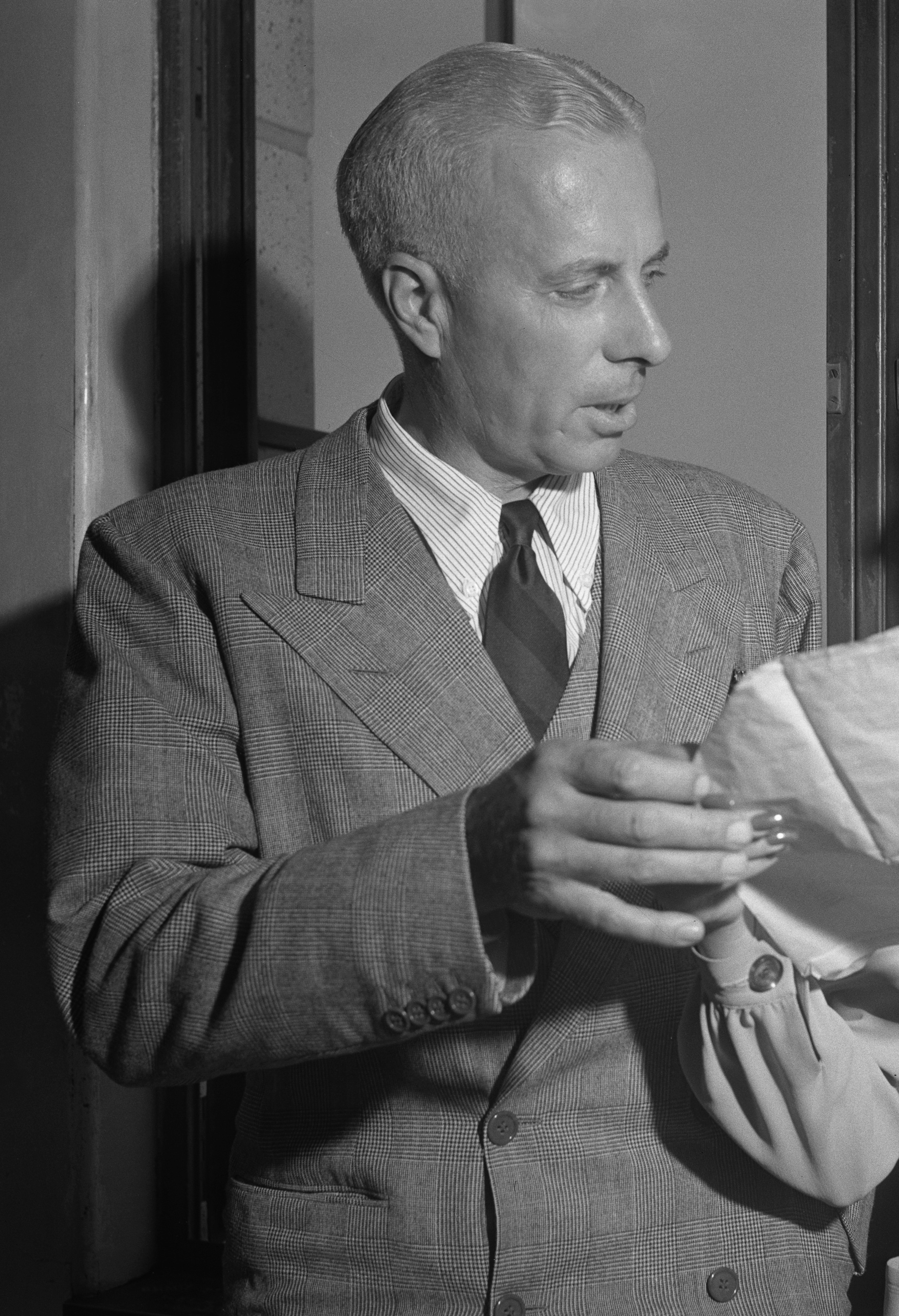 Howard Hawks photo