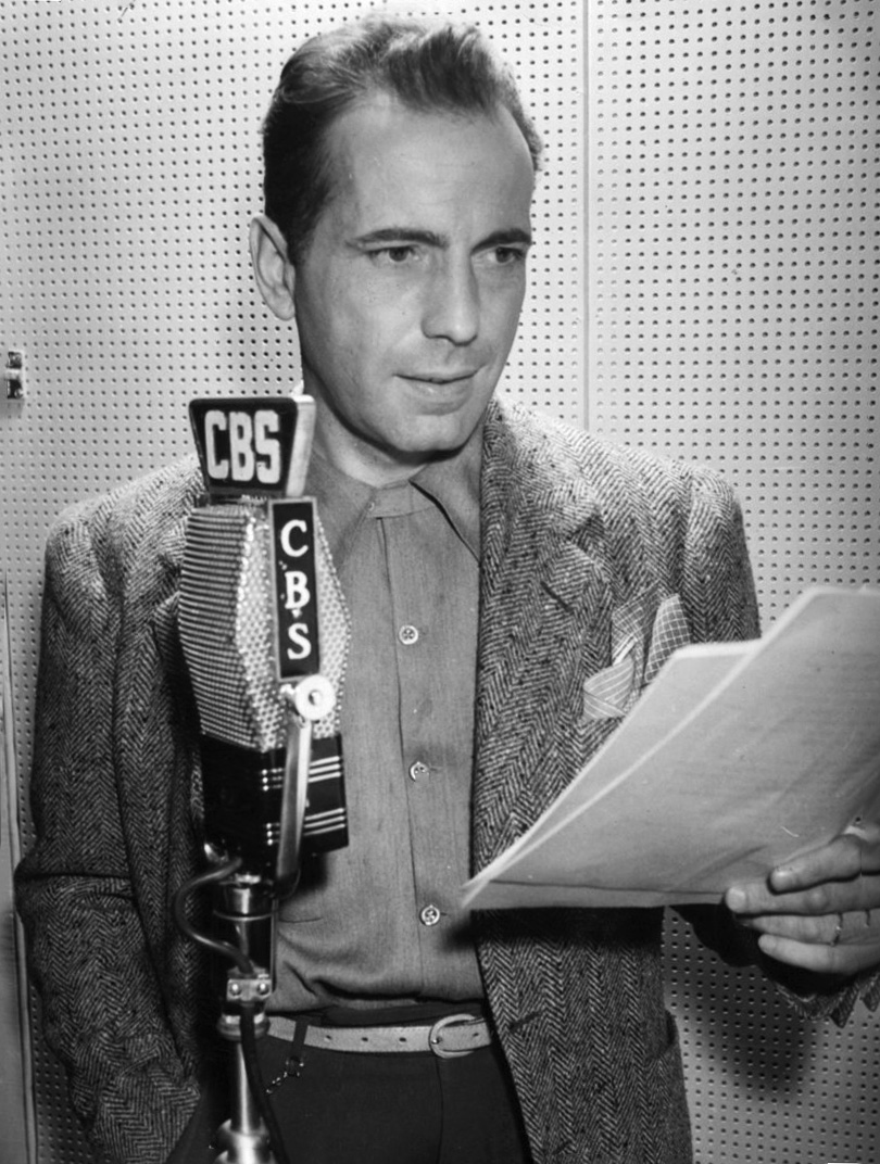 Humphrey Bogart photo