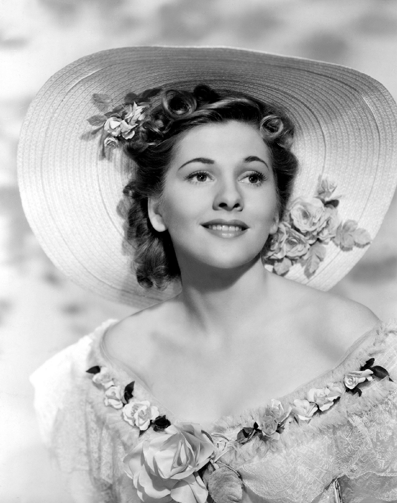 Joan Fontaine photo