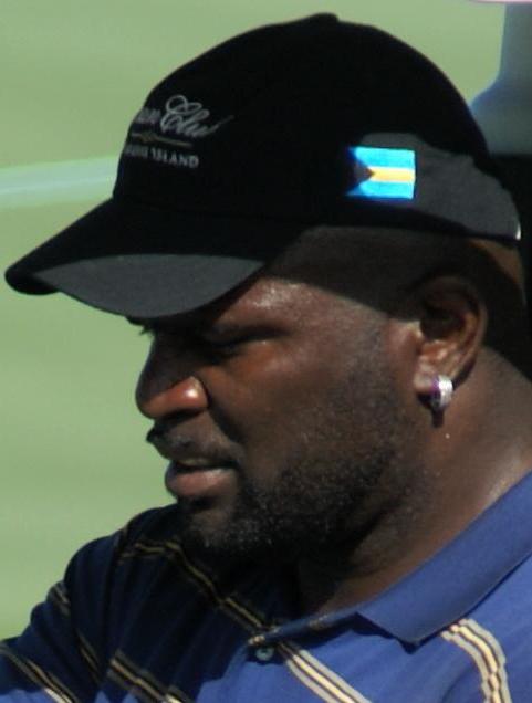 Lawrence Taylor photo
