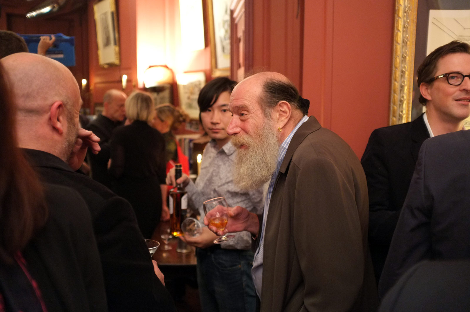 Lawrence Weiner photo