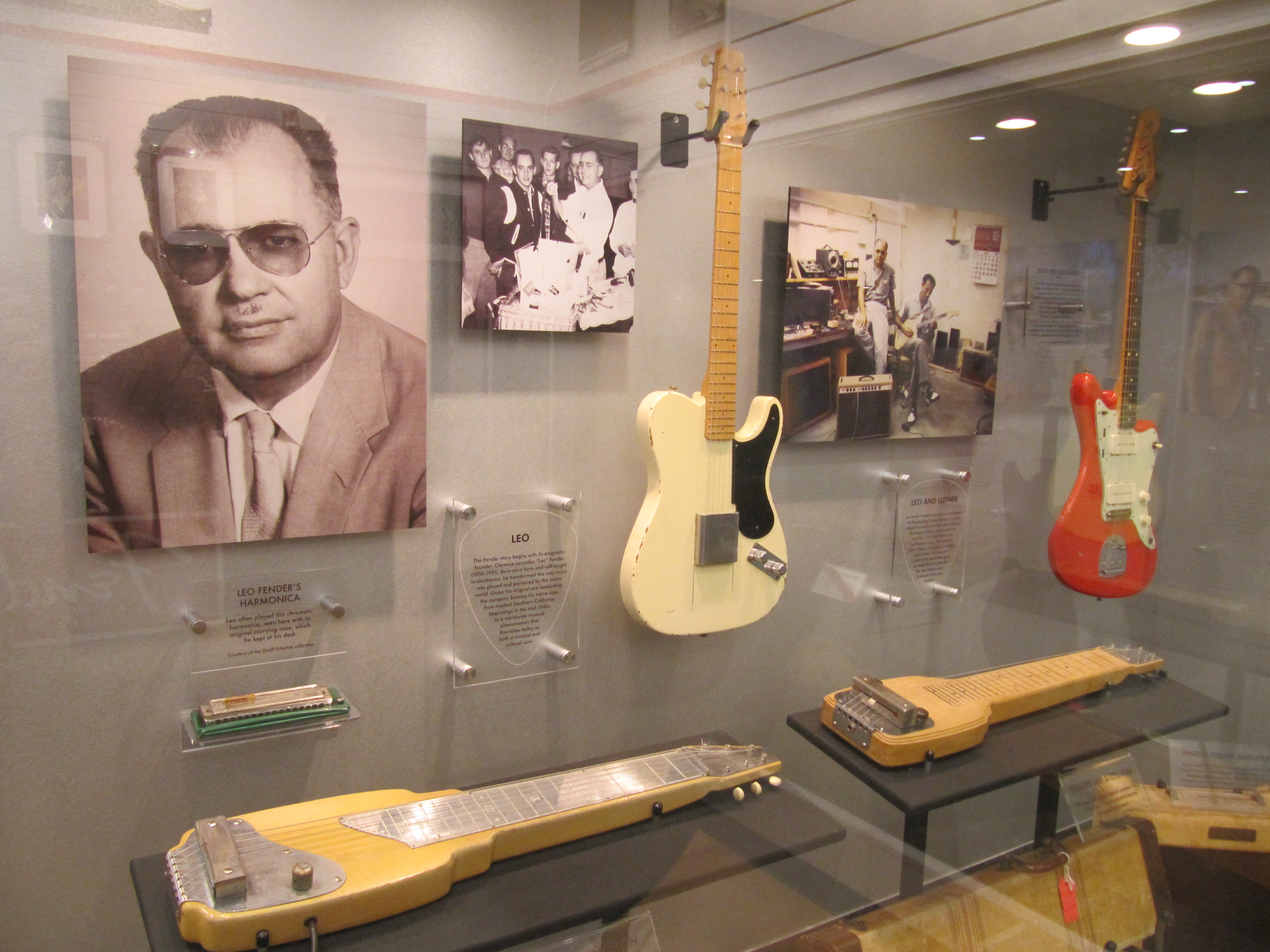 Leo Fender photo
