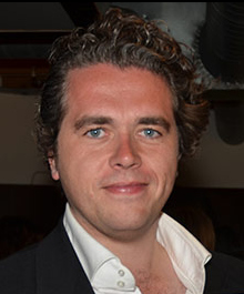 Lorne Balfe photo