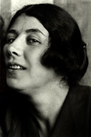 Ljubov' Sergeevna Popova photo