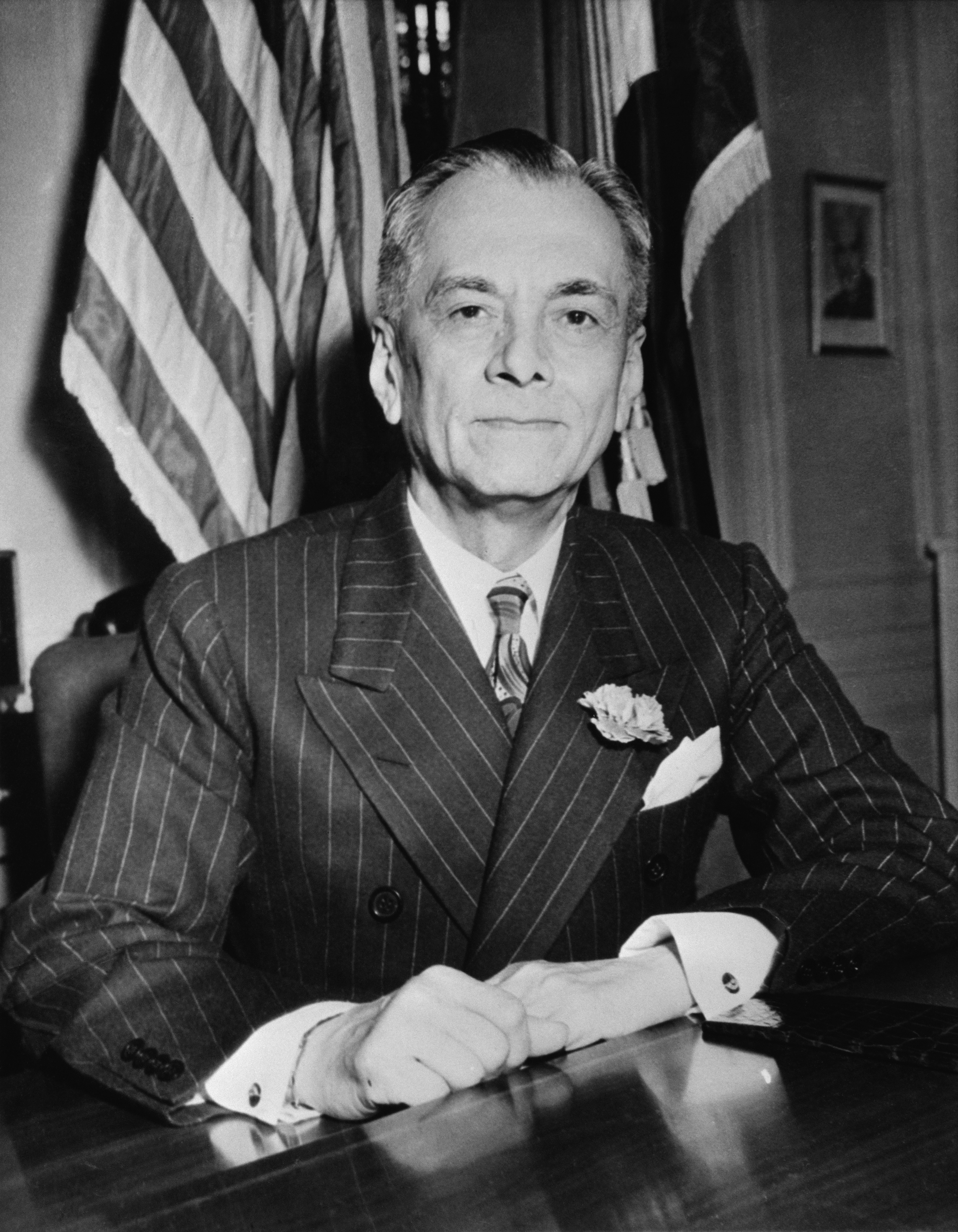 Manuel L. Quezón photo
