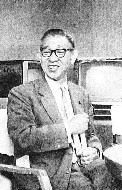 Kōnosuke Matsushita photo