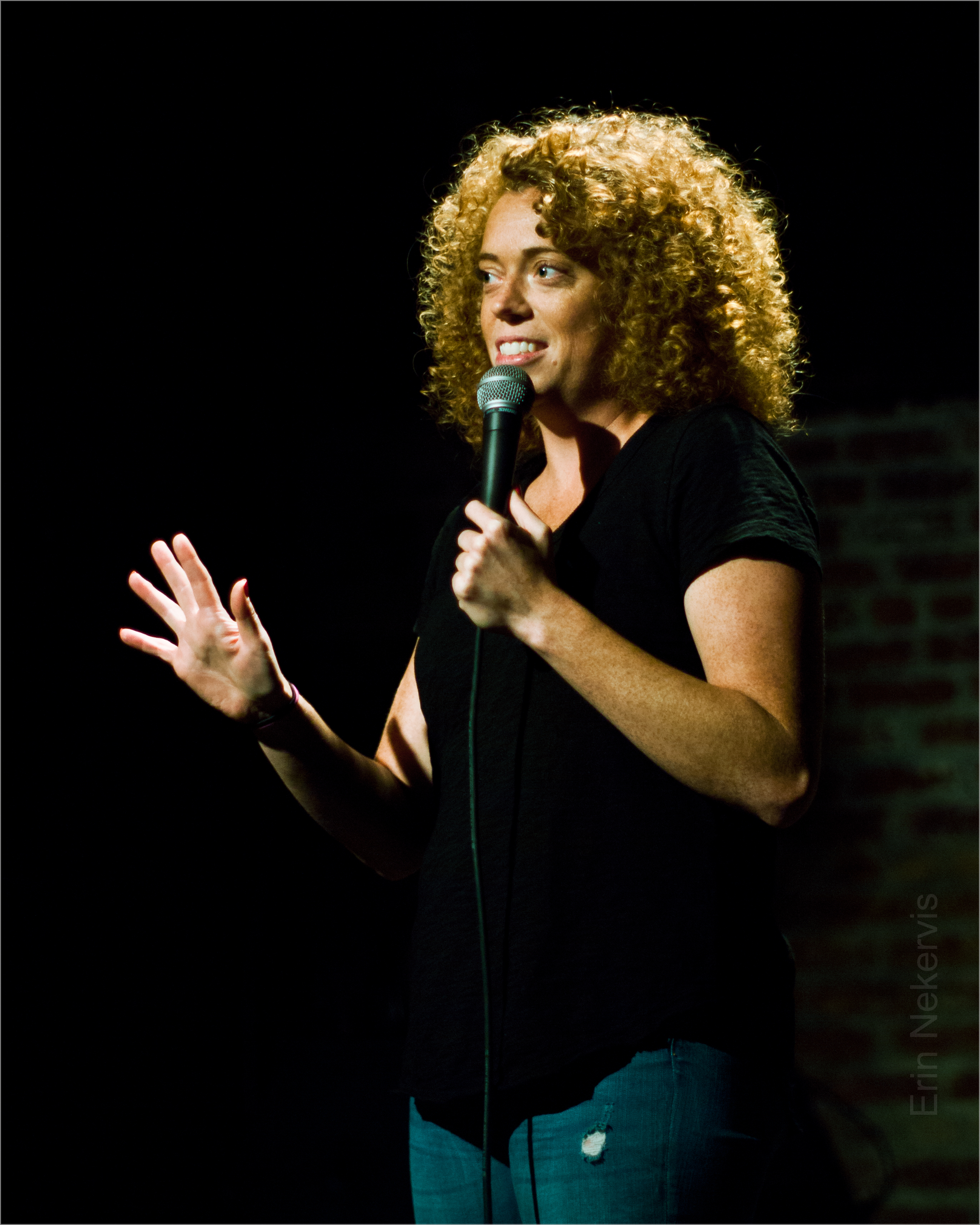 Michelle Wolf photo