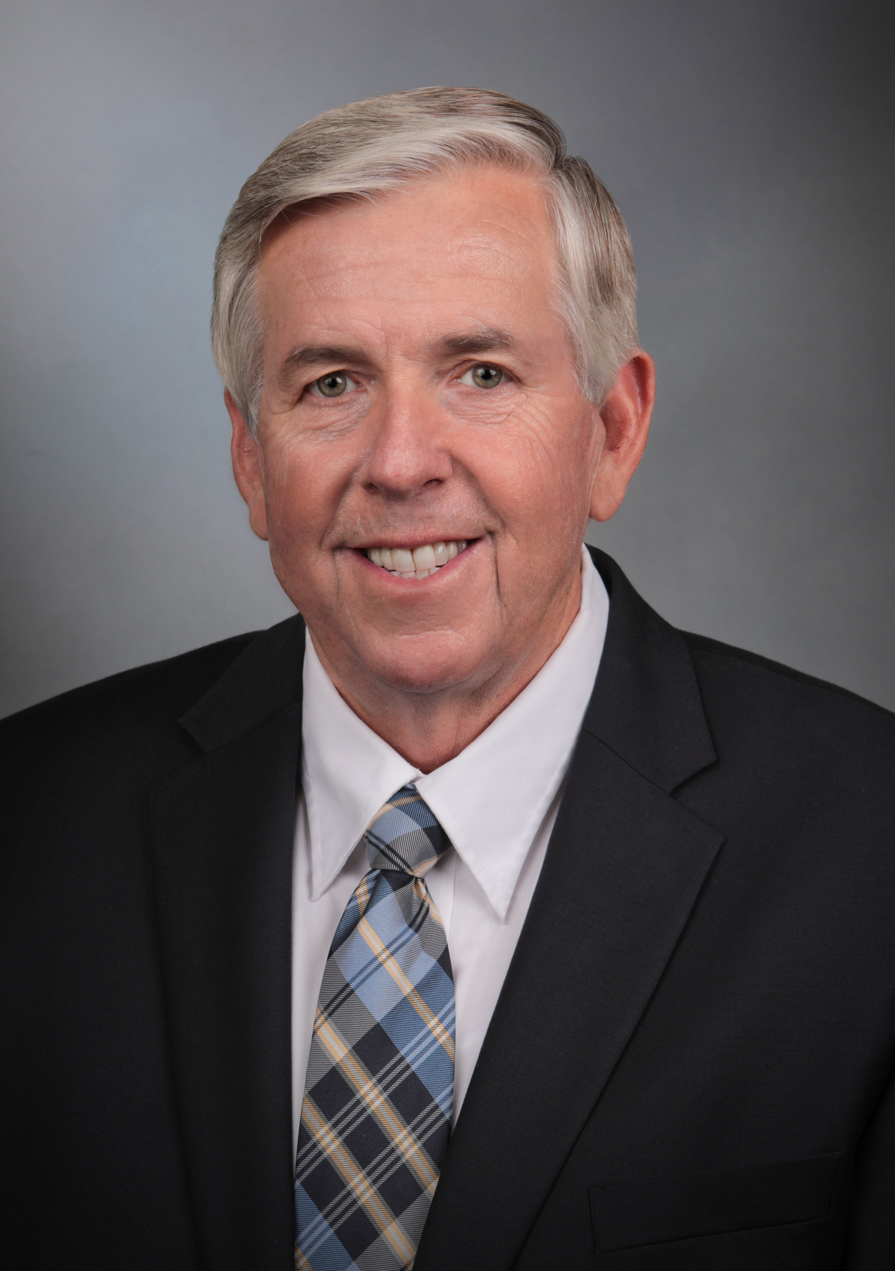 Mike Parson photo