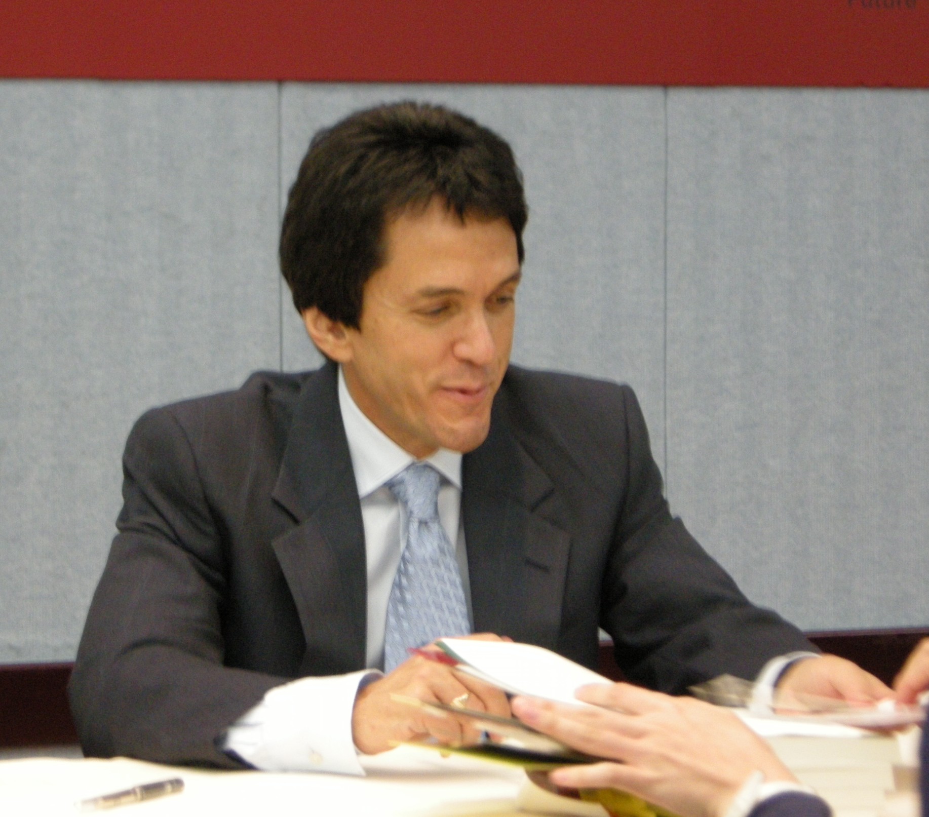 Mitch Albom photo