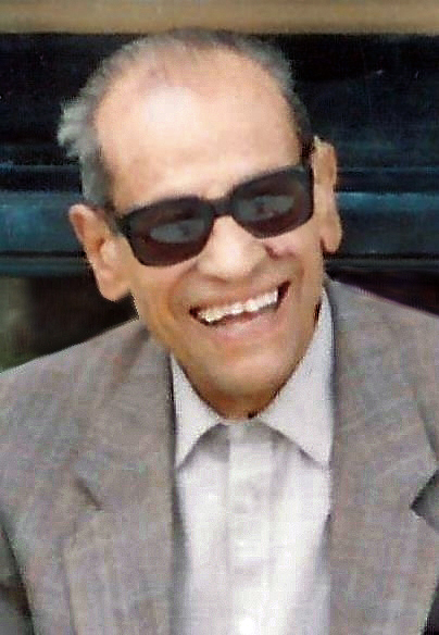 Naguib Mahfouz photo