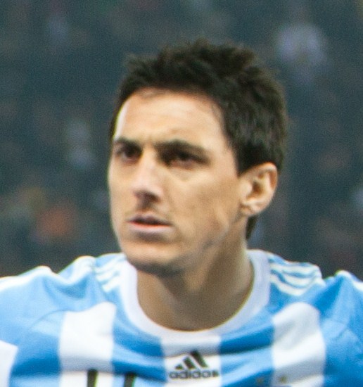 Nicolás Burdisso photo