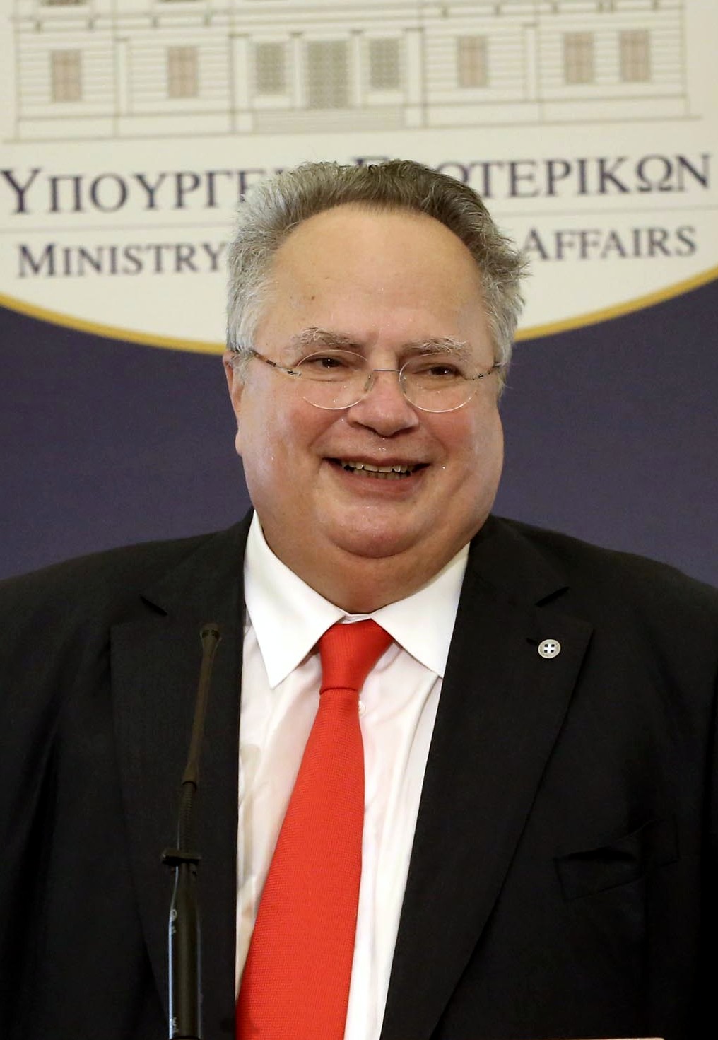 Níkos Kotziás photo