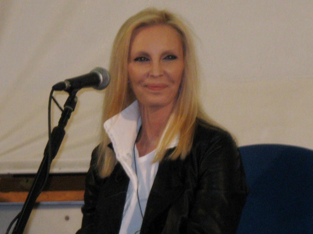 Patty Pravo photo
