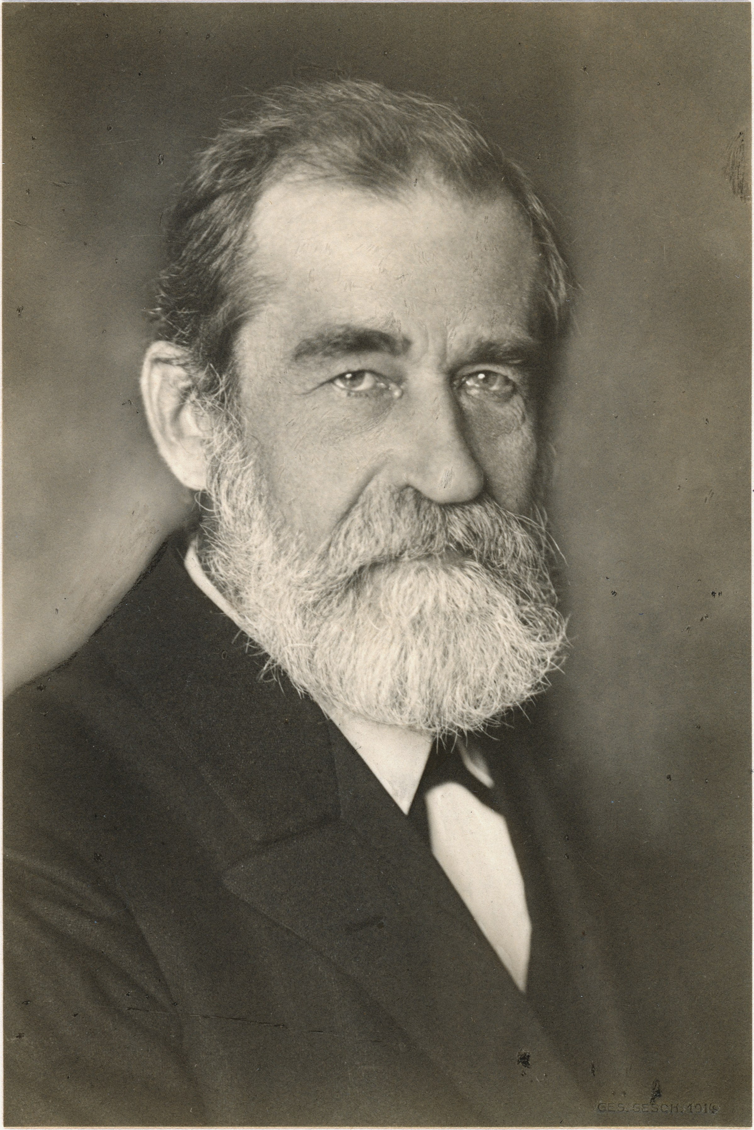 Paul Wilhelm Schmiedel photo