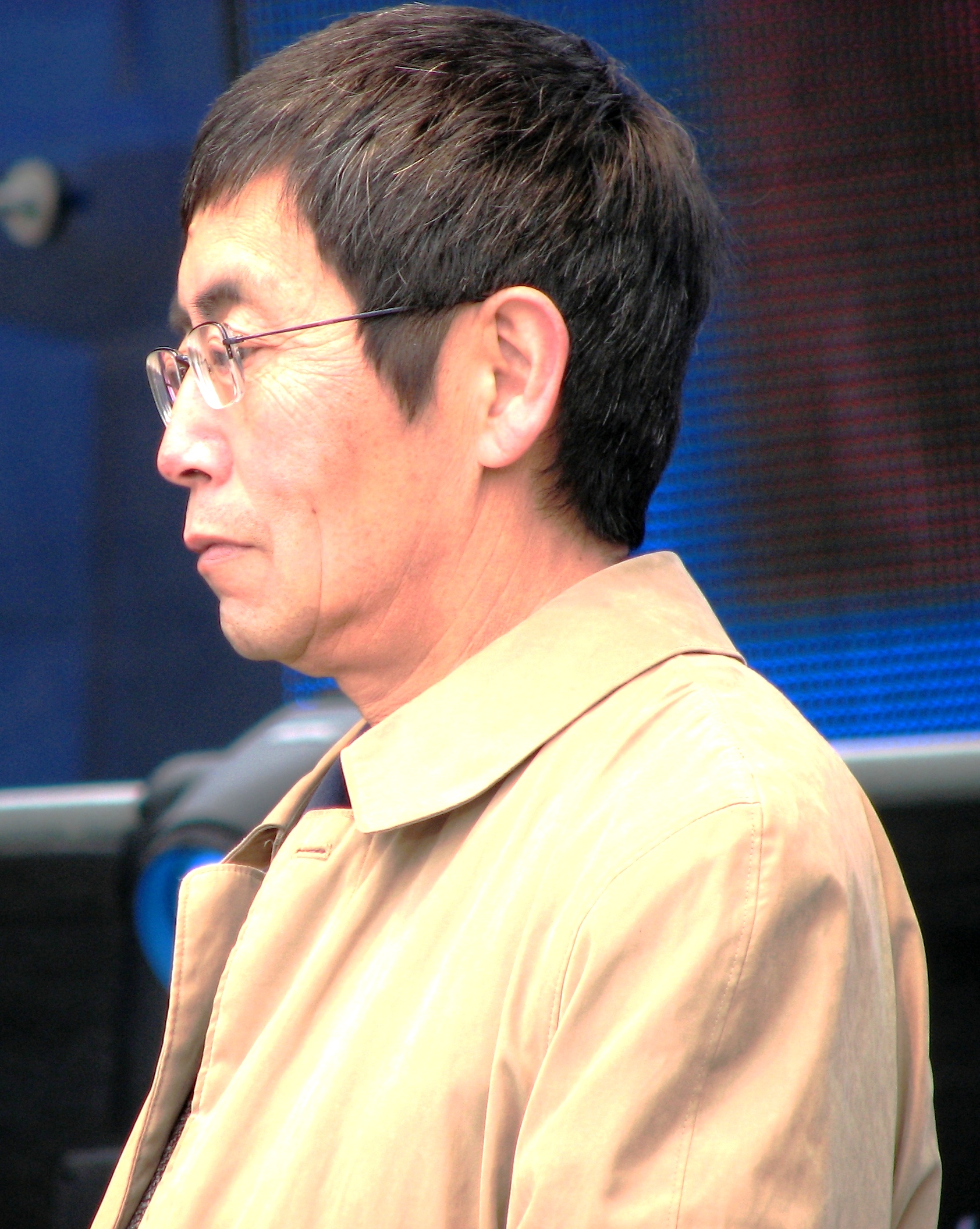 Bei Dao photo