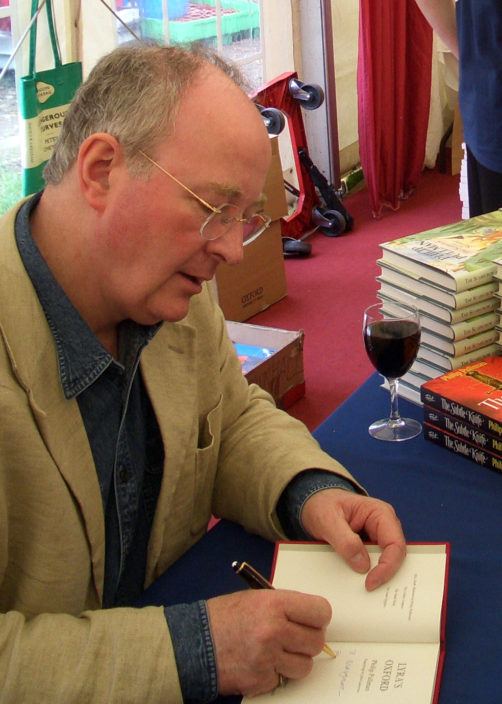 Philip Pullman photo